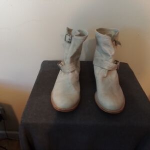 Nero Giardini Cream Ankle Boots Size 10 Preowned